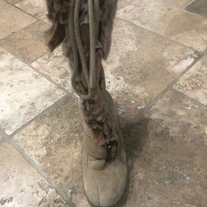 Fur lined suede boots